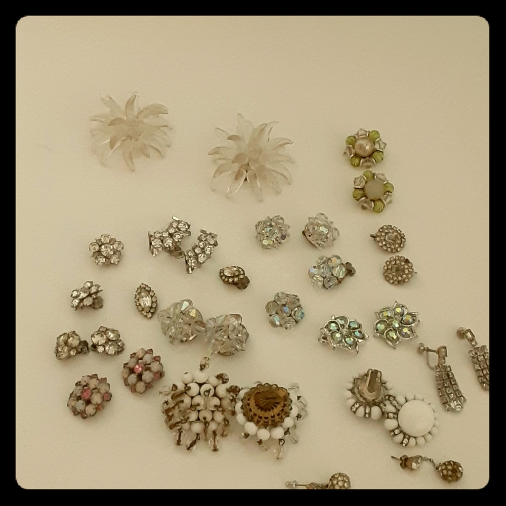 Retro earrings